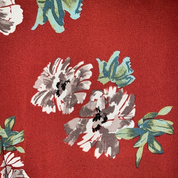 Magnolia South Floral Kimono. Size Large. - Picture 3 of 6